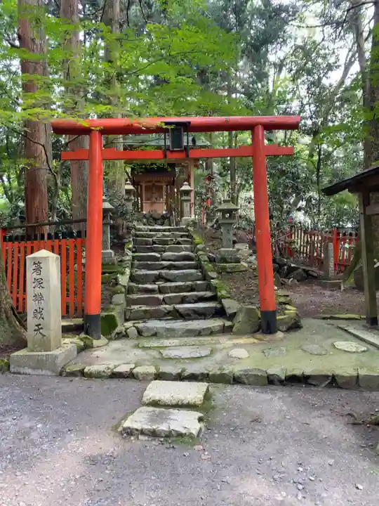 比叡山延暦寺の鳥居