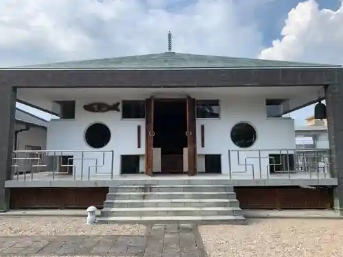 長福寺の本殿・本堂