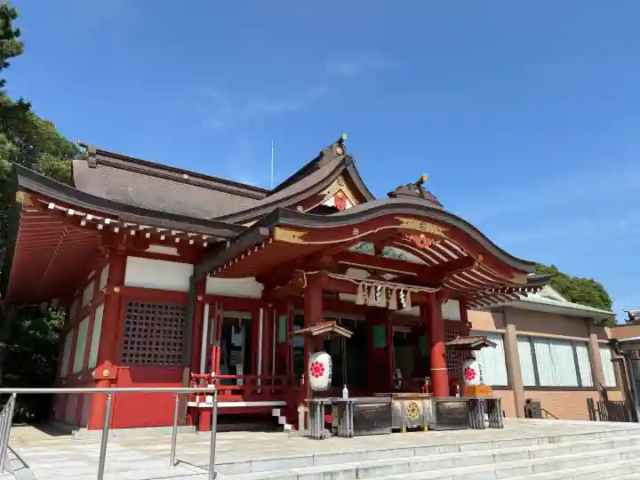 稲毛浅間神社の{uncategorized: "未分類", other: "その他", undefined: "問題あり", building: "その他建物", grave: "お墓", sacred_gate: "鳥居", guardian: "狛犬", statue: "像", buddha: "仏像", history: "歴史", nature: "自然", garden: "庭園", animal: "動物", pagoda: "塔", temizu: "手水舎", mountain_gate: "山門・神門", sanctuary: "本殿・本堂", subordinate: "末社・摂社", art: "芸術", scenery: "景色", jizo: "地蔵", ema: "絵馬", goshuin: "御朱印", omikuji: "おみくじ", items: "授与品その他", amulet: "お守り", goshuincho: "御朱印帳", eats: "食事", festival: "お祭り", votive_dance: "神楽", shichigosan: "七五三参", wedding: "結婚式", experience: "体験その他", initially: "初詣", around: "周辺", anti_infection: "感染症対策"}
