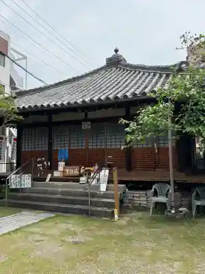 大師寺の{uncategorized: "未分類", other: "その他", undefined: "問題あり", building: "その他建物", grave: "お墓", sacred_gate: "鳥居", guardian: "狛犬", statue: "像", buddha: "仏像", history: "歴史", nature: "自然", garden: "庭園", animal: "動物", pagoda: "塔", temizu: "手水舎", mountain_gate: "山門・神門", sanctuary: "本殿・本堂", subordinate: "末社・摂社", art: "芸術", scenery: "景色", jizo: "地蔵", ema: "絵馬", goshuin: "御朱印", omikuji: "おみくじ", items: "授与品その他", amulet: "お守り", goshuincho: "御朱印帳", eats: "食事", festival: "お祭り", votive_dance: "神楽", shichigosan: "七五三参", wedding: "結婚式", experience: "体験その他", initially: "初詣", around: "周辺", anti_infection: "感染症対策"}