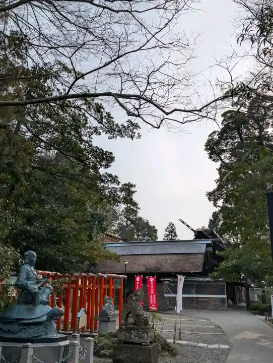 丹後一ノ宮 元伊勢 籠神社の{uncategorized: "未分類", other: "その他", undefined: "問題あり", building: "その他建物", grave: "お墓", sacred_gate: "鳥居", guardian: "狛犬", statue: "像", buddha: "仏像", history: "歴史", nature: "自然", garden: "庭園", animal: "動物", pagoda: "塔", temizu: "手水舎", mountain_gate: "山門・神門", sanctuary: "本殿・本堂", subordinate: "末社・摂社", art: "芸術", scenery: "景色", jizo: "地蔵", ema: "絵馬", goshuin: "御朱印", omikuji: "おみくじ", items: "授与品その他", amulet: "お守り", goshuincho: "御朱印帳", eats: "食事", festival: "お祭り", votive_dance: "神楽", shichigosan: "七五三参", wedding: "結婚式", experience: "体験その他", initially: "初詣", around: "周辺", anti_infection: "感染症対策"}