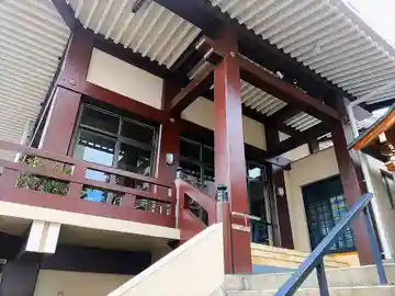 万行寺の本殿・本堂