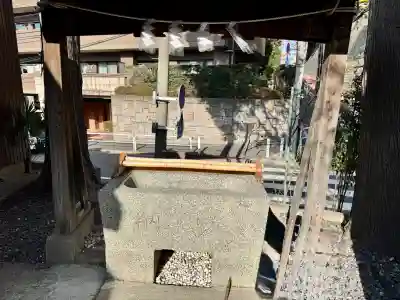 新田宿八坂神社の{uncategorized: "未分類", other: "その他", undefined: "問題あり", building: "その他建物", grave: "お墓", sacred_gate: "鳥居", guardian: "狛犬", statue: "像", buddha: "仏像", history: "歴史", nature: "自然", garden: "庭園", animal: "動物", pagoda: "塔", temizu: "手水舎", mountain_gate: "山門・神門", sanctuary: "本殿・本堂", subordinate: "末社・摂社", art: "芸術", scenery: "景色", jizo: "地蔵", ema: "絵馬", goshuin: "御朱印", omikuji: "おみくじ", items: "授与品その他", amulet: "お守り", goshuincho: "御朱印帳", eats: "食事", festival: "お祭り", votive_dance: "神楽", shichigosan: "七五三参", wedding: "結婚式", experience: "体験その他", initially: "初詣", around: "周辺", anti_infection: "感染症対策"}