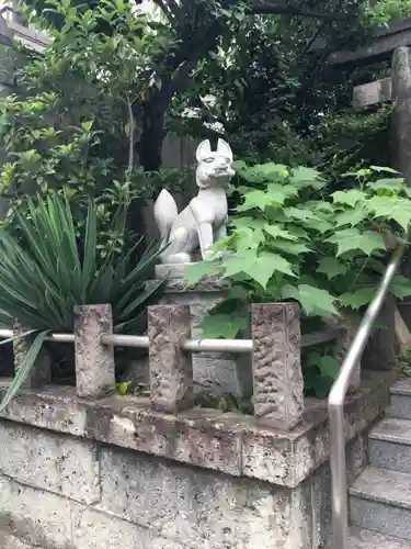 大山稲荷神社の狛犬