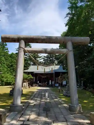 三春大神宮の鳥居