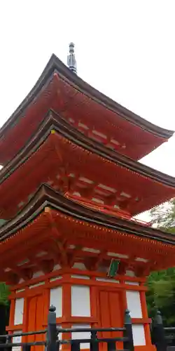 清水寺泰産寺の塔