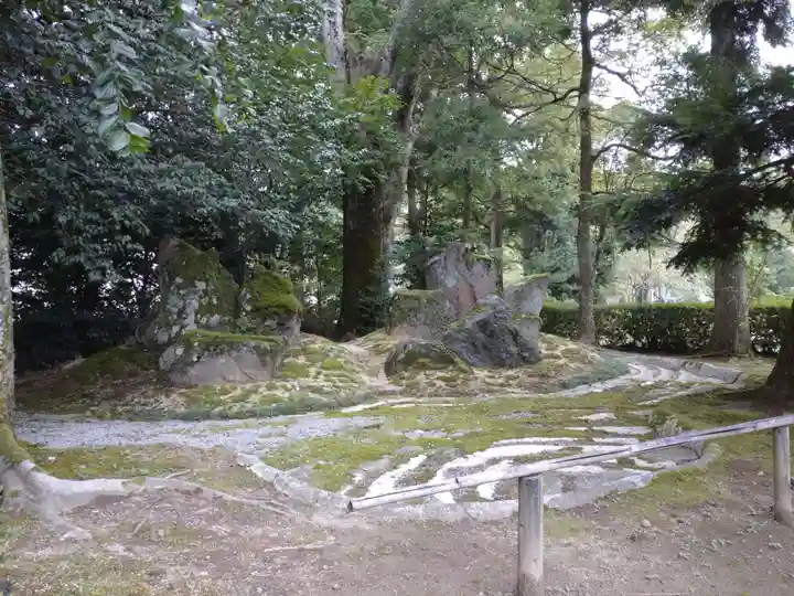 宇良神社(浦嶋神社)の庭園