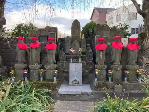 薬師寺　南蔵院 の地蔵