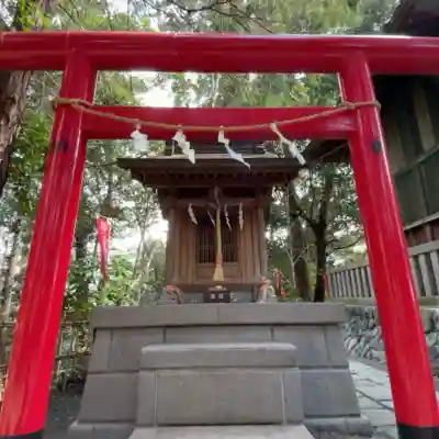 白笹稲荷神社の{uncategorized: "未分類", other: "その他", undefined: "問題あり", building: "その他建物", grave: "お墓", sacred_gate: "鳥居", guardian: "狛犬", statue: "像", buddha: "仏像", history: "歴史", nature: "自然", garden: "庭園", animal: "動物", pagoda: "塔", temizu: "手水舎", mountain_gate: "山門・神門", sanctuary: "本殿・本堂", subordinate: "末社・摂社", art: "芸術", scenery: "景色", jizo: "地蔵", ema: "絵馬", goshuin: "御朱印", omikuji: "おみくじ", items: "授与品その他", amulet: "お守り", goshuincho: "御朱印帳", eats: "食事", festival: "お祭り", votive_dance: "神楽", shichigosan: "七五三参", wedding: "結婚式", experience: "体験その他", initially: "初詣", around: "周辺", anti_infection: "感染症対策"}
