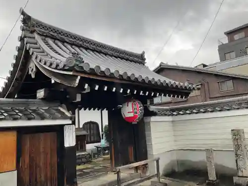 聞名寺の山門・神門