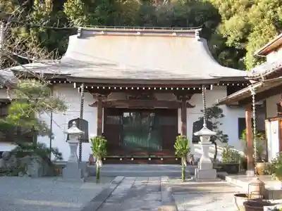 雲林寺の本殿・本堂