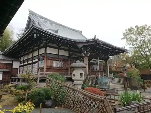 妙蓮寺の本殿・本堂