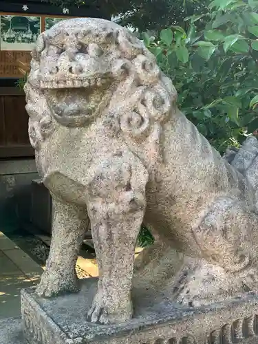 熊野神社の狛犬