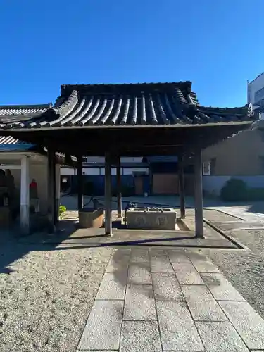 継松寺の手水舎