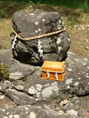 川中島古戦場八幡社の{uncategorized: "未分類", other: "その他", undefined: "問題あり", building: "その他建物", grave: "お墓", sacred_gate: "鳥居", guardian: "狛犬", statue: "像", buddha: "仏像", history: "歴史", nature: "自然", garden: "庭園", animal: "動物", pagoda: "塔", temizu: "手水舎", mountain_gate: "山門・神門", sanctuary: "本殿・本堂", subordinate: "末社・摂社", art: "芸術", scenery: "景色", jizo: "地蔵", ema: "絵馬", goshuin: "御朱印", omikuji: "おみくじ", items: "授与品その他", amulet: "お守り", goshuincho: "御朱印帳", eats: "食事", festival: "お祭り", votive_dance: "神楽", shichigosan: "七五三参", wedding: "結婚式", experience: "体験その他", initially: "初詣", around: "周辺", anti_infection: "感染症対策"}