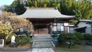 来迎寺の本殿・本堂