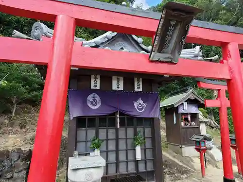 神咒寺の末社