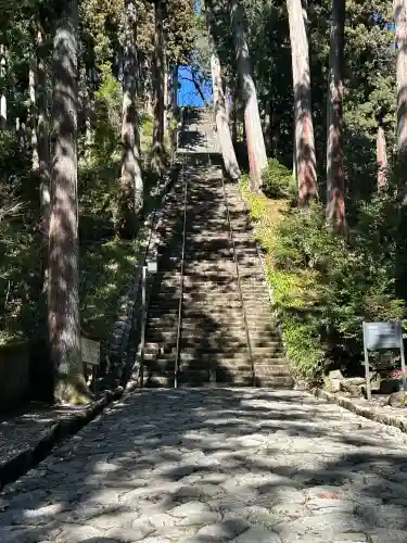 久遠寺の{uncategorized: "未分類", other: "その他", undefined: "問題あり", building: "その他建物", grave: "お墓", sacred_gate: "鳥居", guardian: "狛犬", statue: "像", buddha: "仏像", history: "歴史", nature: "自然", garden: "庭園", animal: "動物", pagoda: "塔", temizu: "手水舎", mountain_gate: "山門・神門", sanctuary: "本殿・本堂", subordinate: "末社・摂社", art: "芸術", scenery: "景色", jizo: "地蔵", ema: "絵馬", goshuin: "御朱印", omikuji: "おみくじ", items: "授与品その他", amulet: "お守り", goshuincho: "御朱印帳", eats: "食事", festival: "お祭り", votive_dance: "神楽", shichigosan: "七五三参", wedding: "結婚式", experience: "体験その他", initially: "初詣", around: "周辺", anti_infection: "感染症対策"}