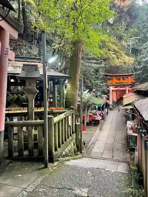 伏見稲荷大社(京都府)