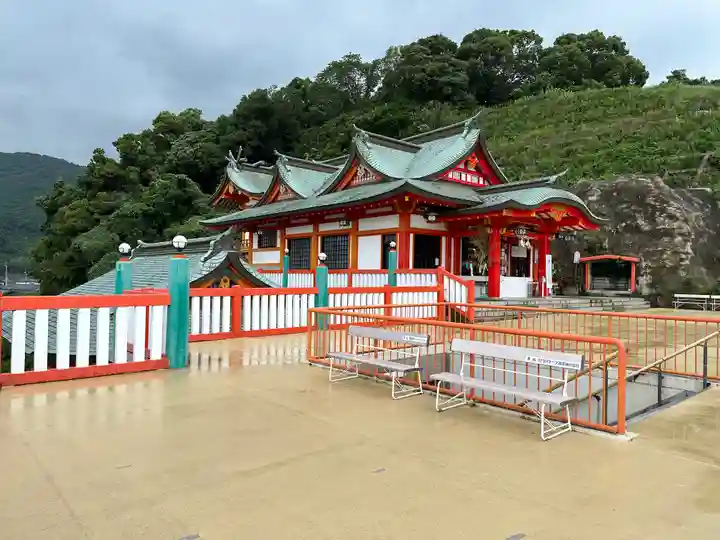 高橋稲荷神社の本殿・本堂