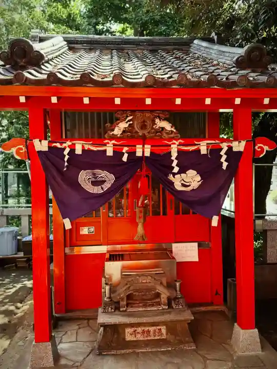 千種稲荷神社の本殿・本堂