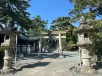 諏訪神社の{uncategorized: "未分類", other: "その他", undefined: "問題あり", building: "その他建物", grave: "お墓", sacred_gate: "鳥居", guardian: "狛犬", statue: "像", buddha: "仏像", history: "歴史", nature: "自然", garden: "庭園", animal: "動物", pagoda: "塔", temizu: "手水舎", mountain_gate: "山門・神門", sanctuary: "本殿・本堂", subordinate: "末社・摂社", art: "芸術", scenery: "景色", jizo: "地蔵", ema: "絵馬", goshuin: "御朱印", omikuji: "おみくじ", items: "授与品その他", amulet: "お守り", goshuincho: "御朱印帳", eats: "食事", festival: "お祭り", votive_dance: "神楽", shichigosan: "七五三参", wedding: "結婚式", experience: "体験その他", initially: "初詣", around: "周辺", anti_infection: "感染症対策"}