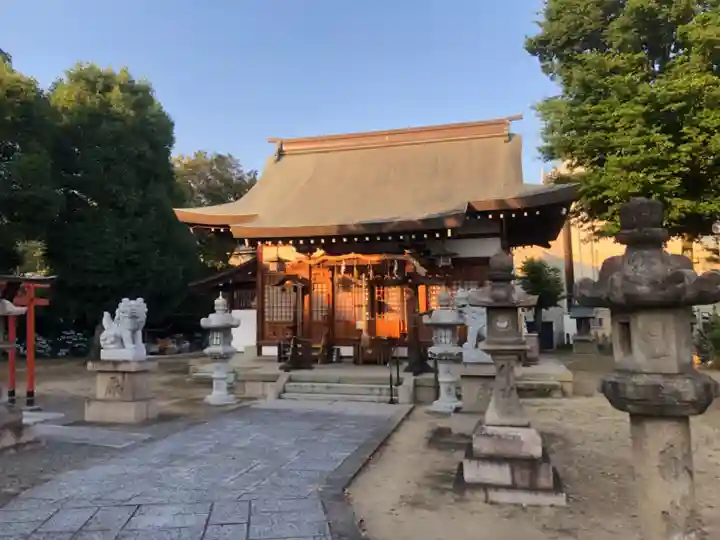 仲村神社の本殿・本堂