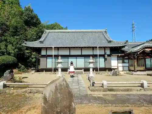 普門寺の本殿