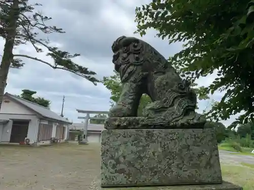 高皇産靈神社の狛犬