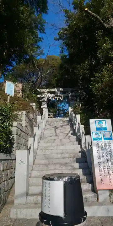多摩川浅間神社の鳥居