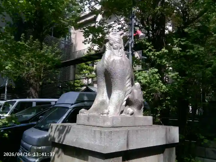 稲荷鬼王神社の{uncategorized: "未分類", other: "その他", undefined: "問題あり", building: "その他建物", grave: "お墓", sacred_gate: "鳥居", guardian: "狛犬", statue: "像", buddha: "仏像", history: "歴史", nature: "自然", garden: "庭園", animal: "動物", pagoda: "塔", temizu: "手水舎", mountain_gate: "山門・神門", sanctuary: "本殿・本堂", subordinate: "末社・摂社", art: "芸術", scenery: "景色", jizo: "地蔵", ema: "絵馬", goshuin: "御朱印", omikuji: "おみくじ", items: "授与品その他", amulet: "お守り", goshuincho: "御朱印帳", eats: "食事", festival: "お祭り", votive_dance: "神楽", shichigosan: "七五三参", wedding: "結婚式", experience: "体験その他", initially: "初詣", around: "周辺", anti_infection: "感染症対策"}