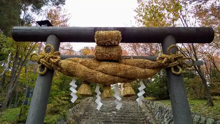 中富良野神社の鳥居