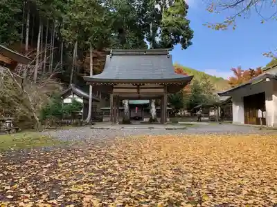 多治神社の本殿・本堂