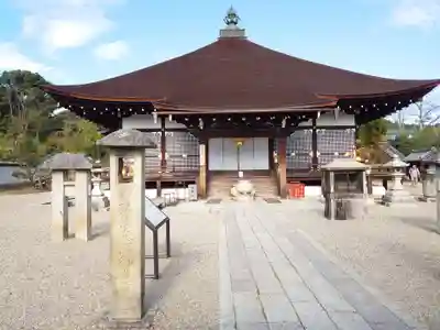仁和寺の本殿・本堂