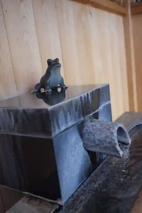 熊野神社の手水舎