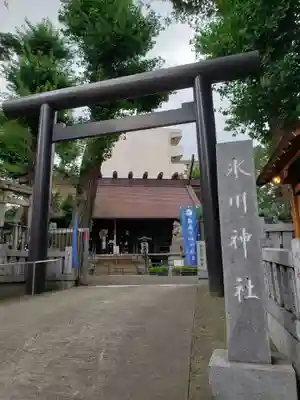 高円寺氷川神社の鳥居