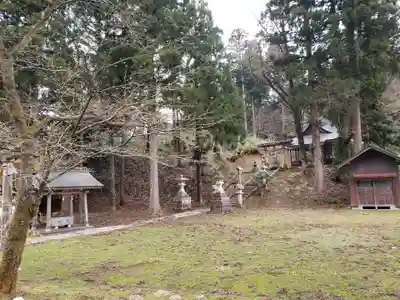 栃上神社のその他建物