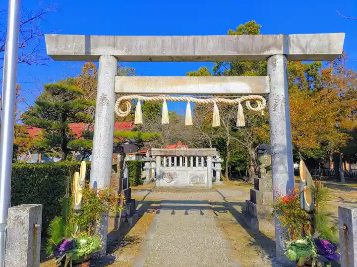 津島社(草平新田)の鳥居