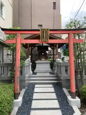 鎮守稲荷大明神の{uncategorized: "未分類", other: "その他", undefined: "問題あり", building: "その他建物", grave: "お墓", sacred_gate: "鳥居", guardian: "狛犬", statue: "像", buddha: "仏像", history: "歴史", nature: "自然", garden: "庭園", animal: "動物", pagoda: "塔", temizu: "手水舎", mountain_gate: "山門・神門", sanctuary: "本殿・本堂", subordinate: "末社・摂社", art: "芸術", scenery: "景色", jizo: "地蔵", ema: "絵馬", goshuin: "御朱印", omikuji: "おみくじ", items: "授与品その他", amulet: "お守り", goshuincho: "御朱印帳", eats: "食事", festival: "お祭り", votive_dance: "神楽", shichigosan: "七五三参", wedding: "結婚式", experience: "体験その他", initially: "初詣", around: "周辺", anti_infection: "感染症対策"}