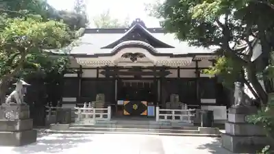 鳥越神社の本殿・本堂