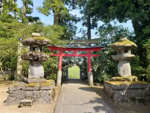 惣社白山神社の鳥居