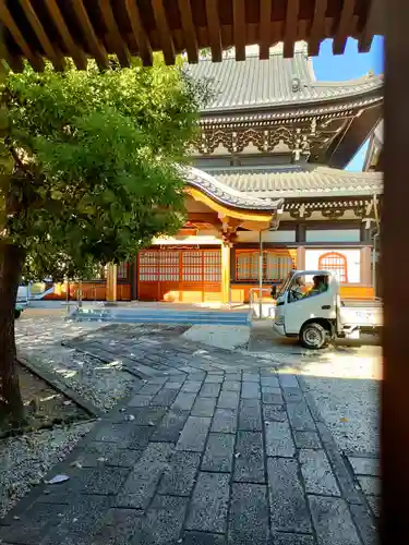 総見寺の本殿