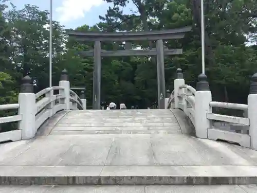 寒川神社の鳥居