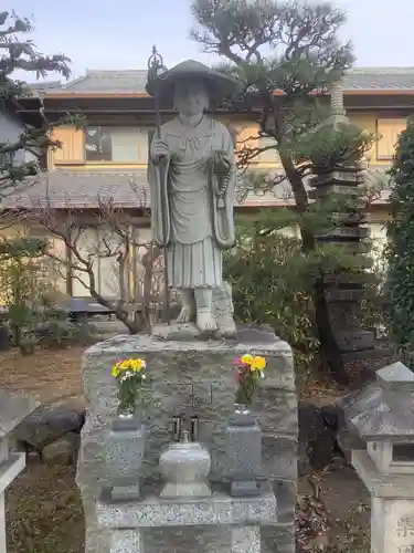 青海山　薬師寺の像