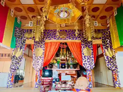 朝日寺の本殿・本堂