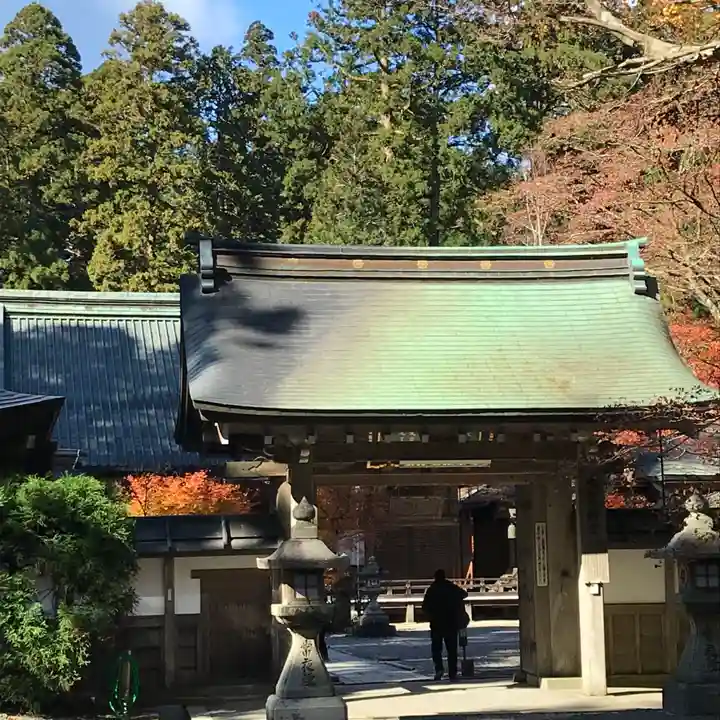 比叡山延暦寺の山門・神門