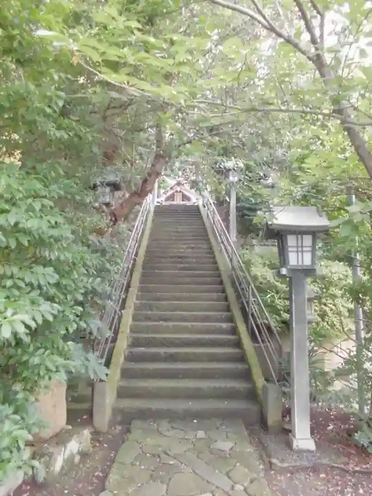 新羽杉山神社のその他建物