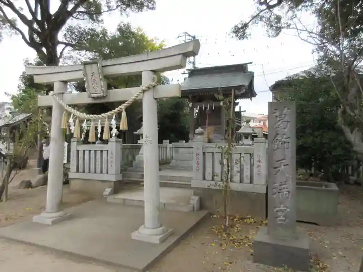 葛飾八幡宮の末社・摂社