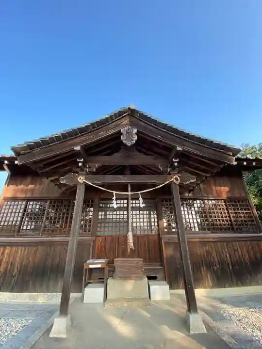 白山神社の本殿・本堂