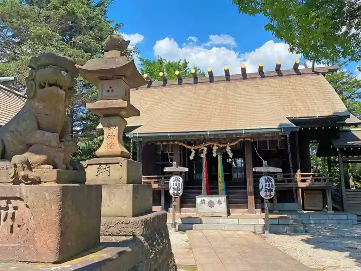 寒川神社の本殿・本堂